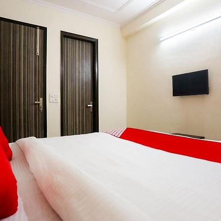 Hotel O Royal Galaxy New Delhi Ngoại thất bức ảnh