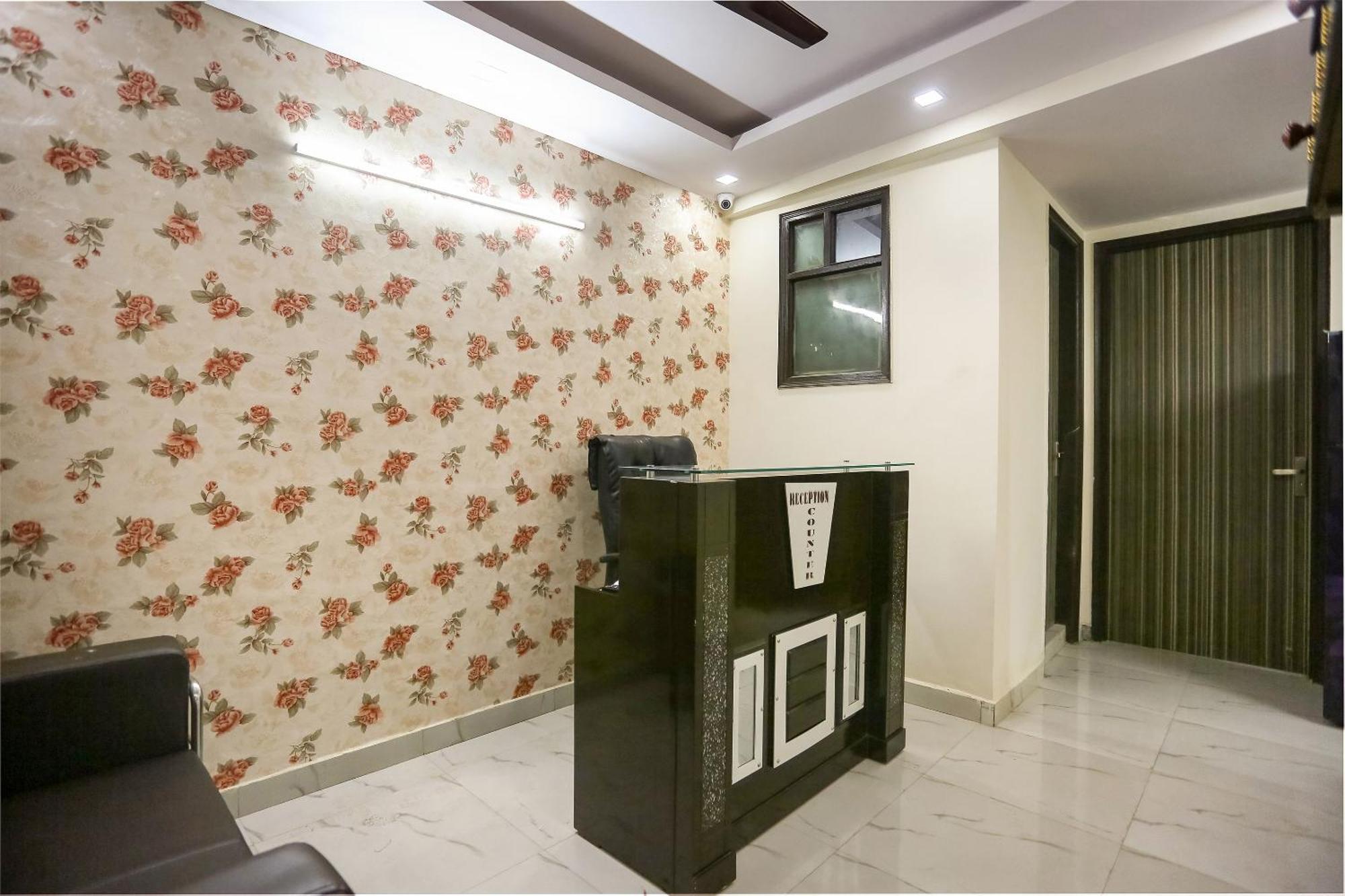 Hotel O Royal Galaxy New Delhi Ngoại thất bức ảnh