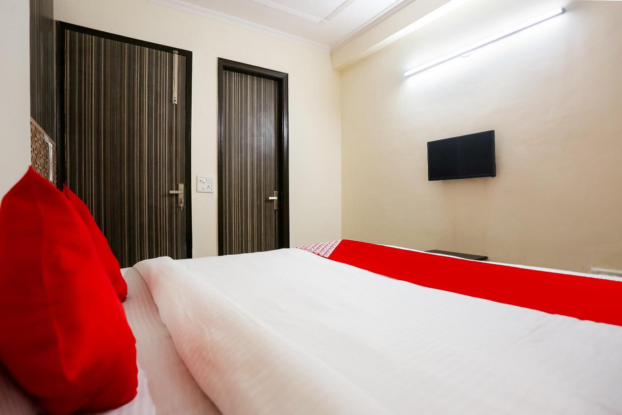Hotel O Royal Galaxy New Delhi Ngoại thất bức ảnh